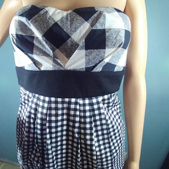 7/8 Strapless Black and White Gingham Dress NWT - Picture 4 of 7